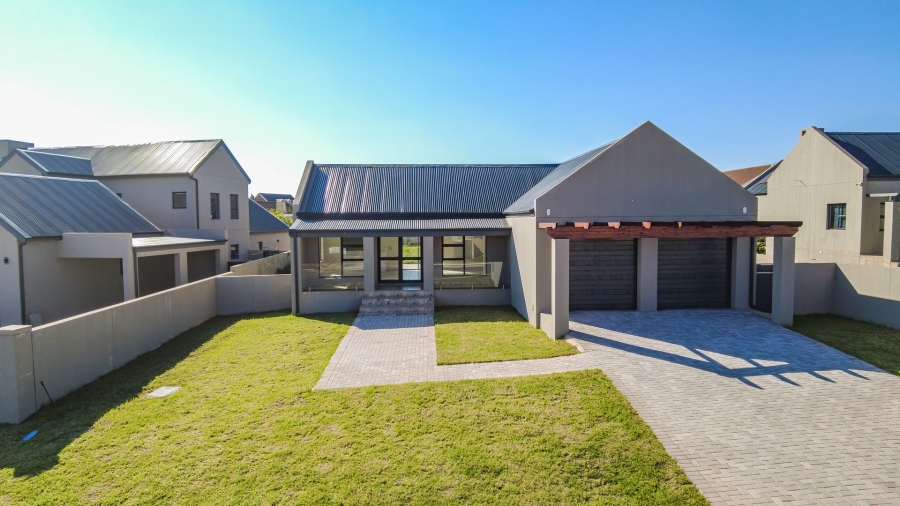 3 Bedroom Property for Sale in Vredenburg Western Cape